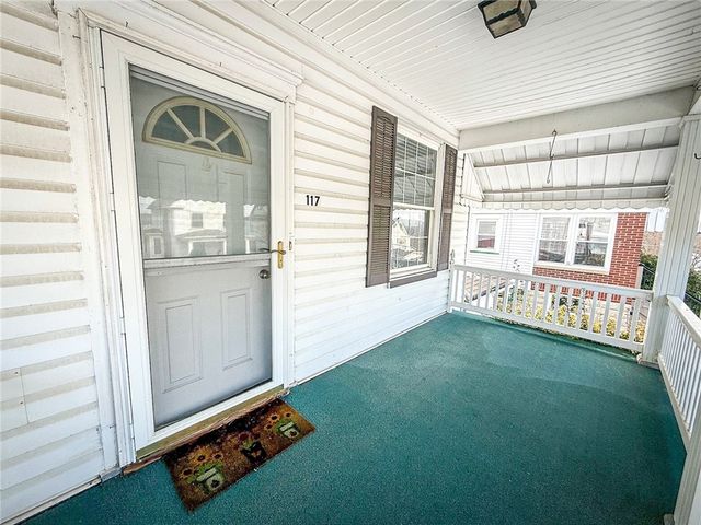 117 Lyon Ave, City Of But Sw, PA 16001