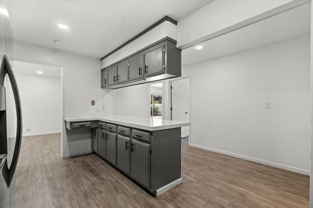 190 W Mckenzie Avenue, Stockton, CA 95204