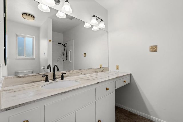 190 W Mckenzie Avenue, Stockton, CA 95204