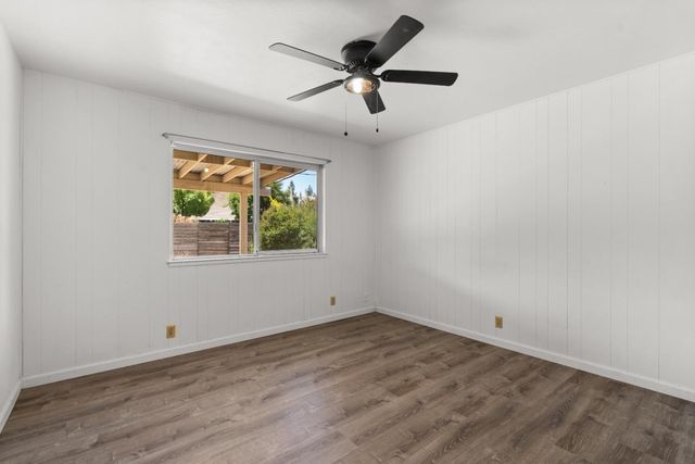 190 W Mckenzie Avenue, Stockton, CA 95204