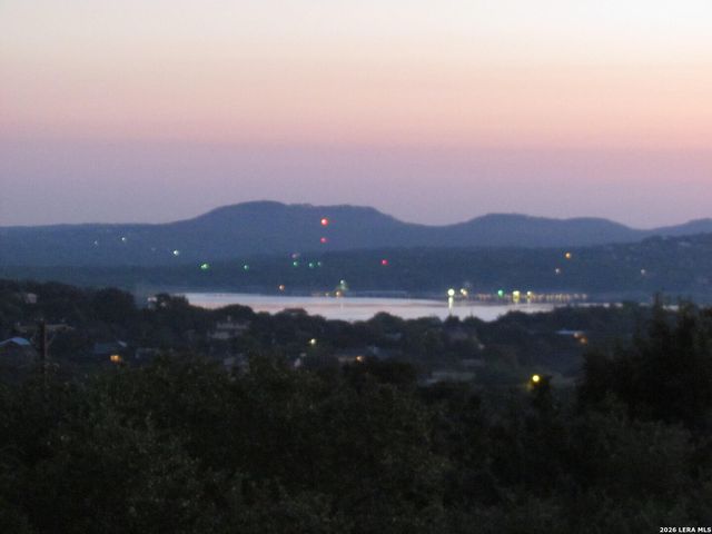945 Colleen, Canyon Lake, TX 78133