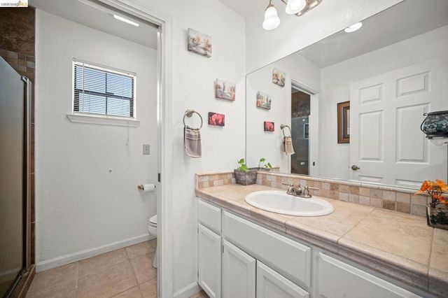 5770 Gateway Ct, Discovery Bay, CA 94505