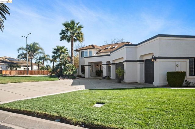 5770 Gateway Ct, Discovery Bay, CA 94505