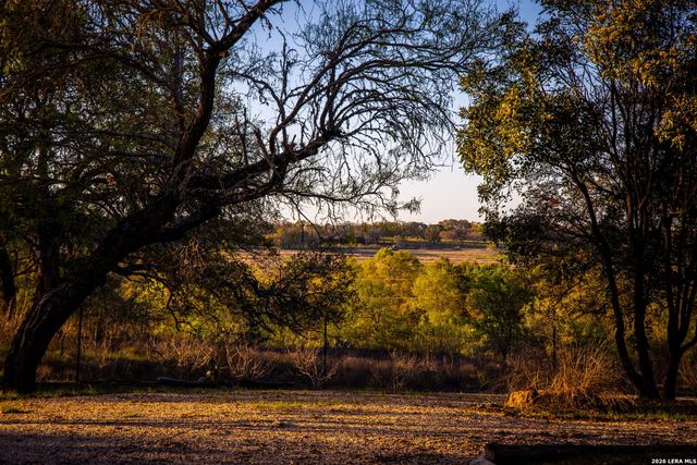 1285 Mission Valley, New Braunfels, TX 78132