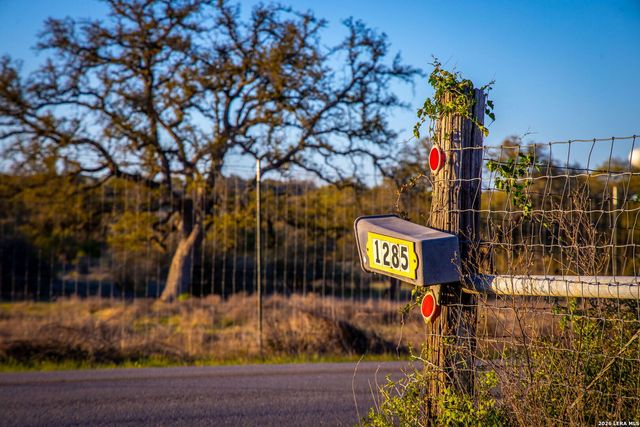1285 Mission Valley, New Braunfels, TX 78132