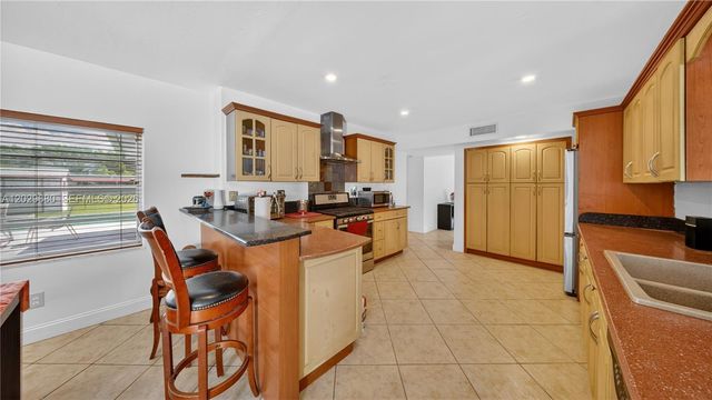 9605 SW 187th Street, Cutler Bay, FL 33157
