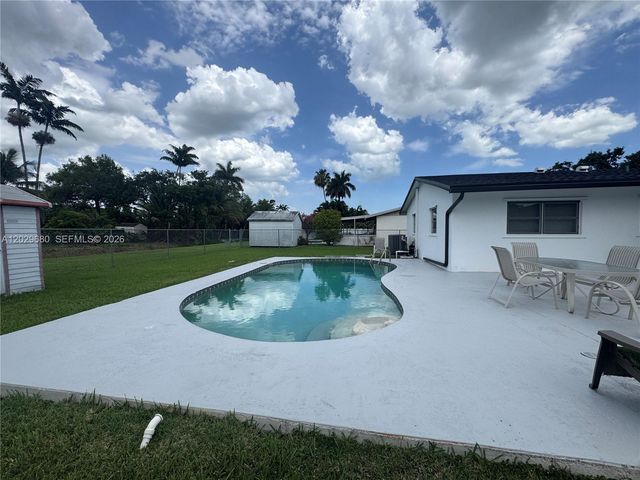 9605 SW 187th Street, Cutler Bay, FL 33157