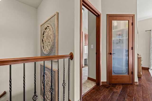 2406 Deercrest COURT, Waukesha, WI 53188