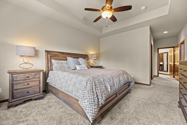 2406 Deercrest COURT, Waukesha, WI 53188
