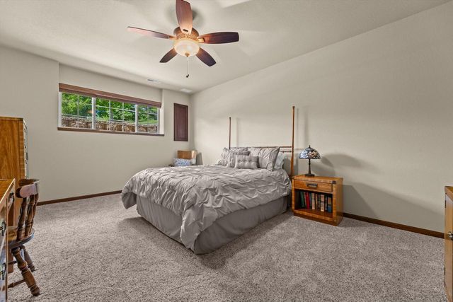 2406 Deercrest COURT, Waukesha, WI 53188