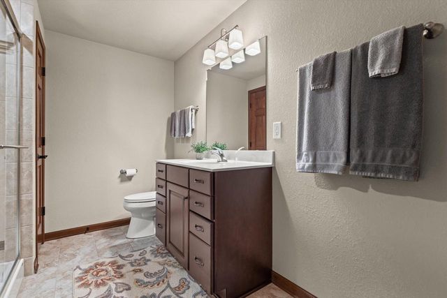 2406 Deercrest COURT, Waukesha, WI 53188