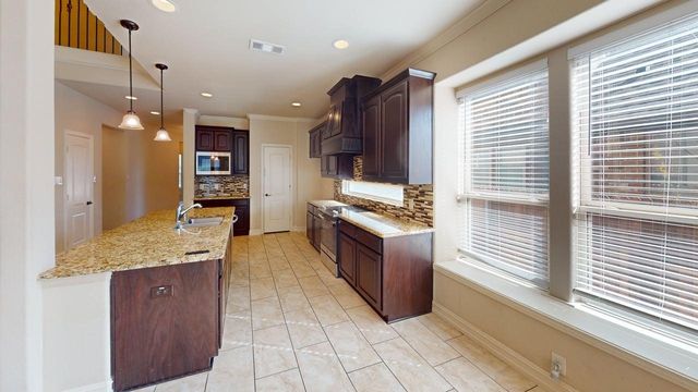 1006 Jamal Drive, Euless, TX 76040