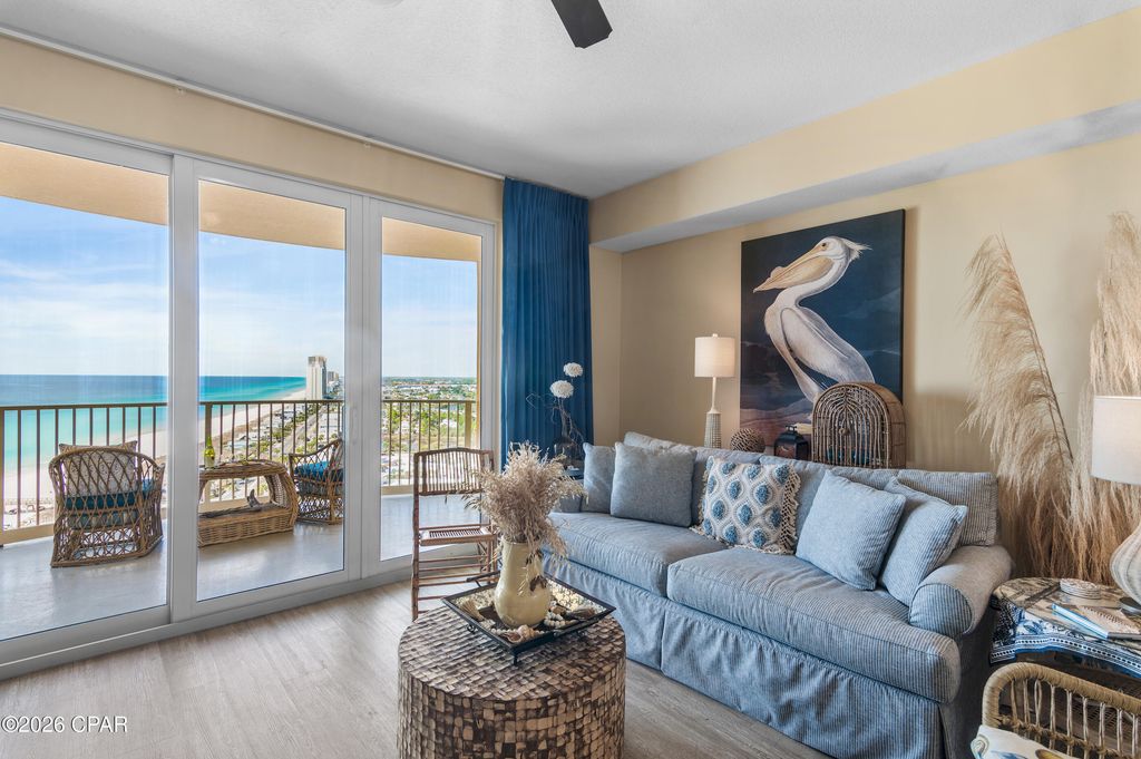 Image 10 of property listing at 15928 Front Beach Road 32005, Panama City Beach, FL 32413
