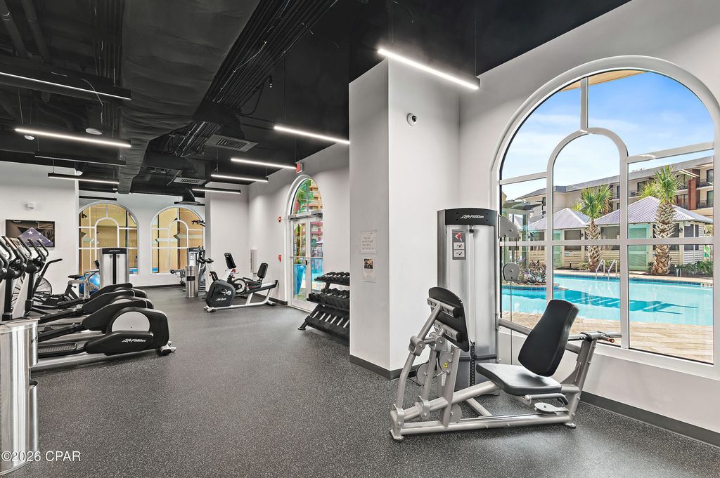 Image 14 of property listing at 15928 Front Beach Road 32005, Panama City Beach, FL 32413