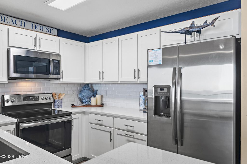 Image 21 of property listing at 15928 Front Beach Road 32005, Panama City Beach, FL 32413