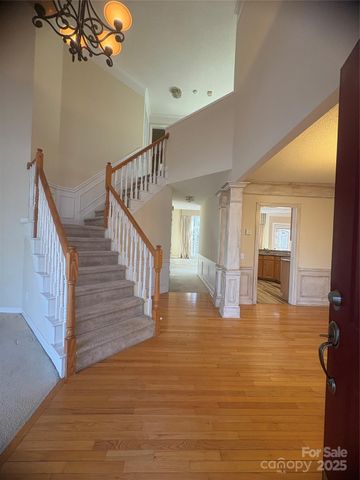 5828 Swanston Drive, Charlotte, NC 28269