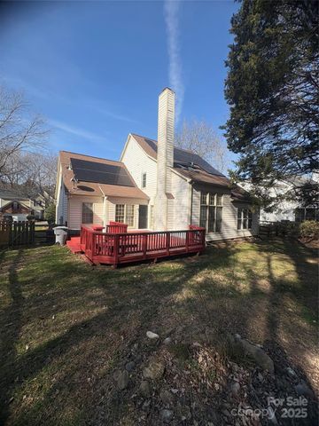 5828 Swanston Drive, Charlotte, NC 28269