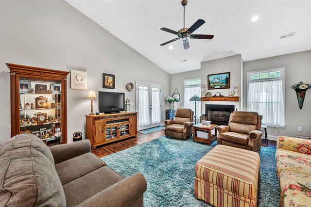 4273 Daugherty RD, Salem, VA 24153