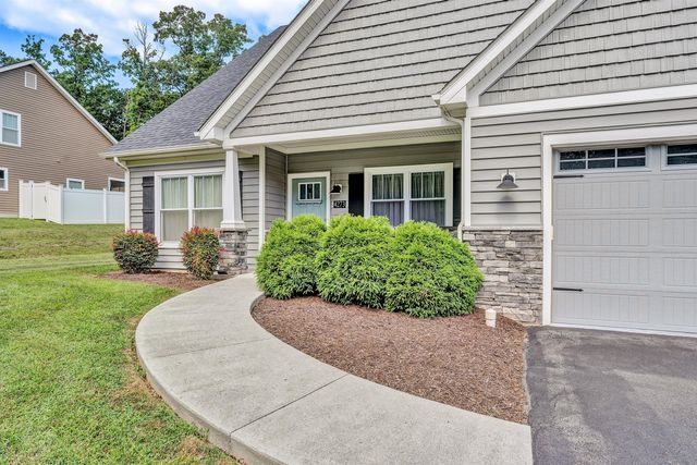 4273 Daugherty RD, Salem, VA 24153