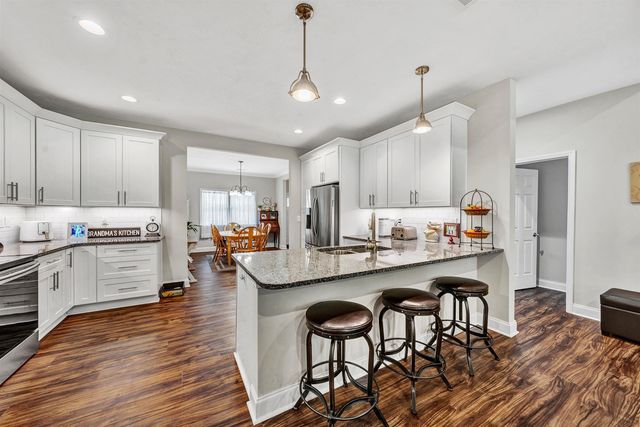 4273 Daugherty RD, Salem, VA 24153