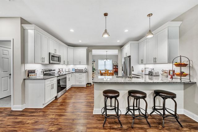 4273 Daugherty RD, Salem, VA 24153