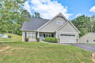 4273 Daugherty RD, Salem, VA 24153