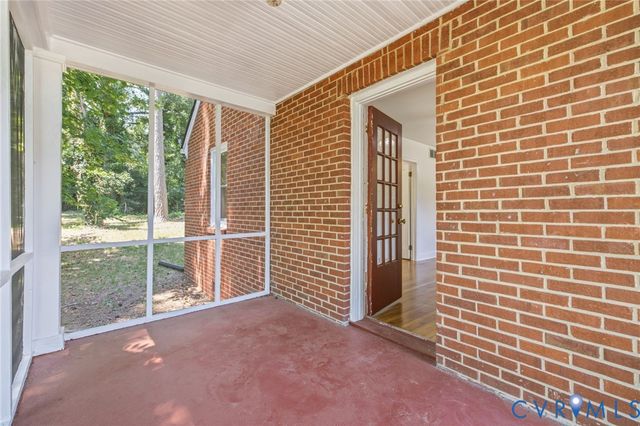 1584 Mount Vernon St, Petersburg, VA 23805