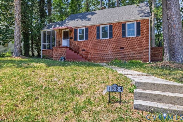 1584 Mount Vernon St, Petersburg, VA 23805