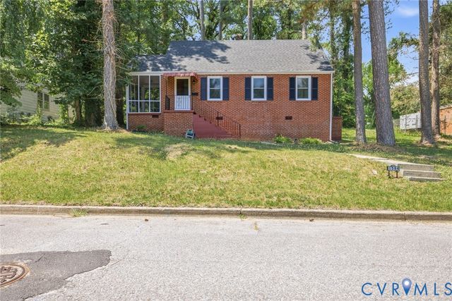 1584 Mount Vernon St, Petersburg, VA 23805