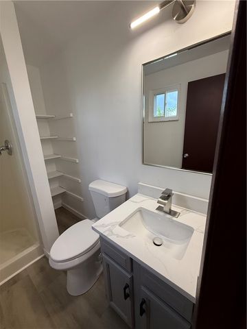 106 Palmetto Dr, Penn Hills, PA 15235