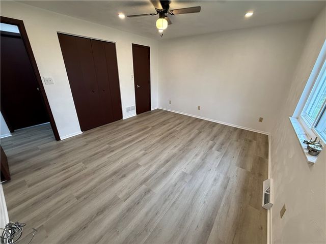 106 Palmetto Dr, Penn Hills, PA 15235