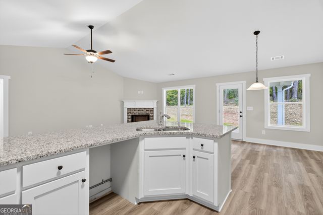 88 Mockingbird Lane 37, Winder, GA 30680