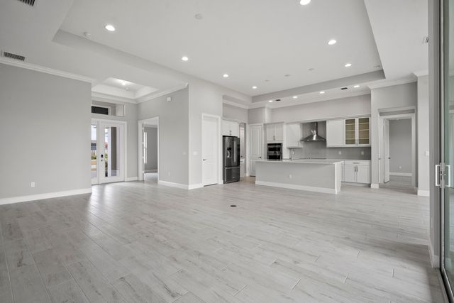 5697 Bent Pine Square, Vero Beach, FL 32967