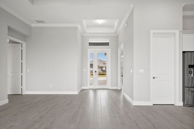 5697 Bent Pine Square, Vero Beach, FL 32967