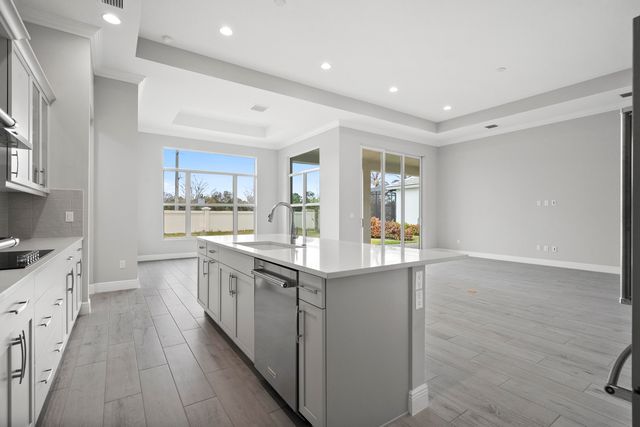 5697 Bent Pine Square, Vero Beach, FL 32967