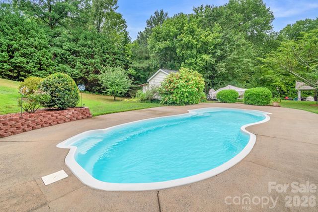 209 SouthFork Lane, Belmont, NC 28012