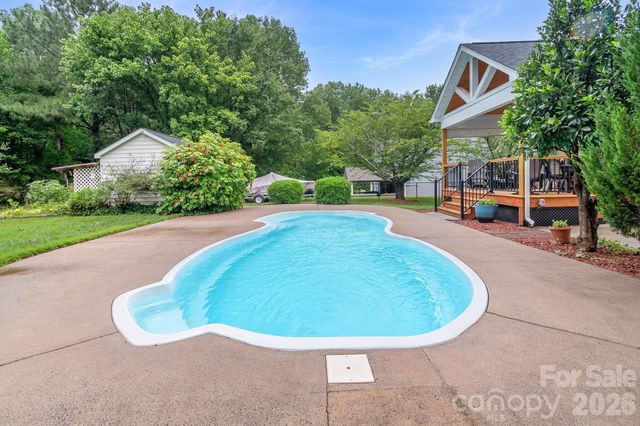 209 SouthFork Lane, Belmont, NC 28012