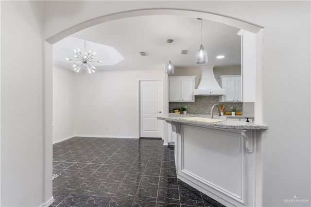 4207 Hill Crest Drive, Mission, TX 78573