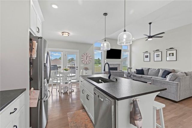 7710 NE 107th Street, Kansas City, MO 64157