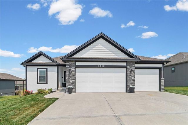 7710 NE 107th Street, Kansas City, MO 64157