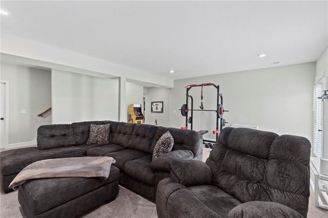 7710 NE 107th Street, Kansas City, MO 64157