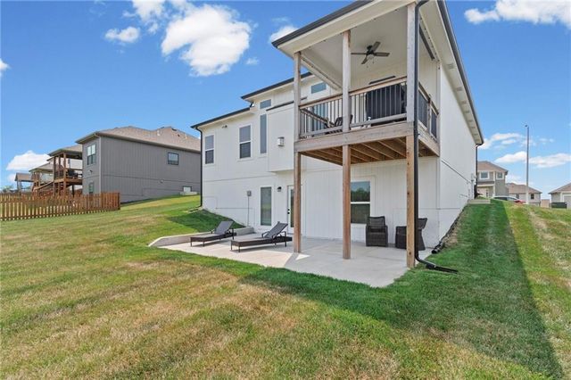 7710 NE 107th Street, Kansas City, MO 64157