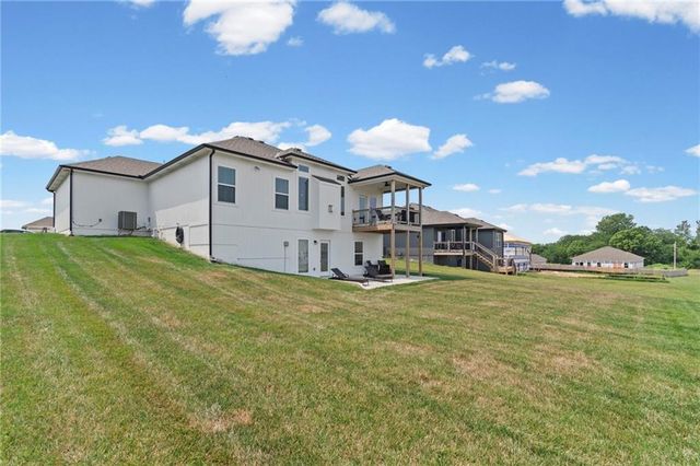 7710 NE 107th Street, Kansas City, MO 64157