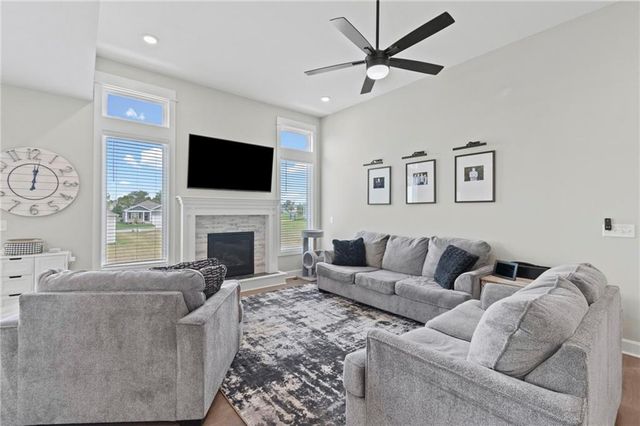 7710 NE 107th Street, Kansas City, MO 64157
