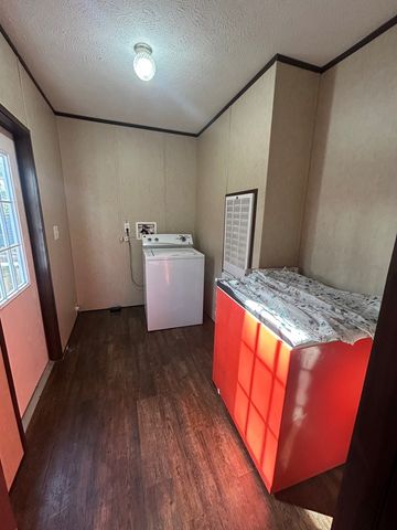 107 Oswichee Road, Fort Mitchell, AL 36856