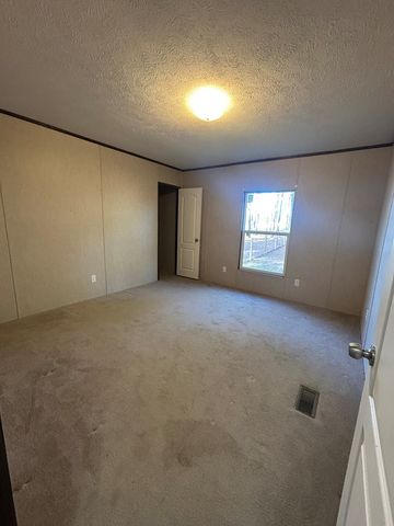 107 Oswichee Road, Fort Mitchell, AL 36856