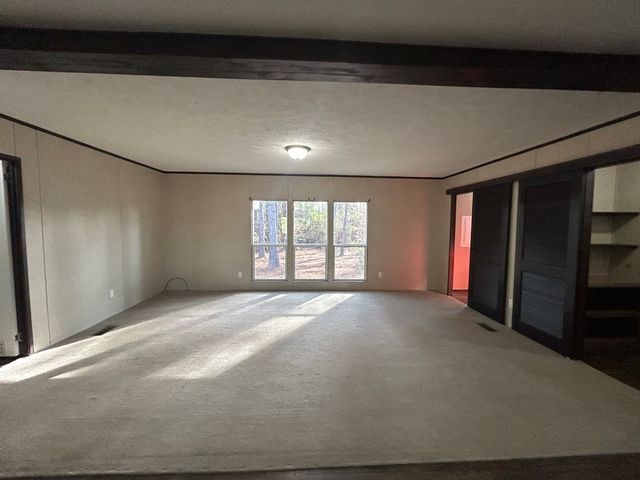 107 Oswichee Road, Fort Mitchell, AL 36856