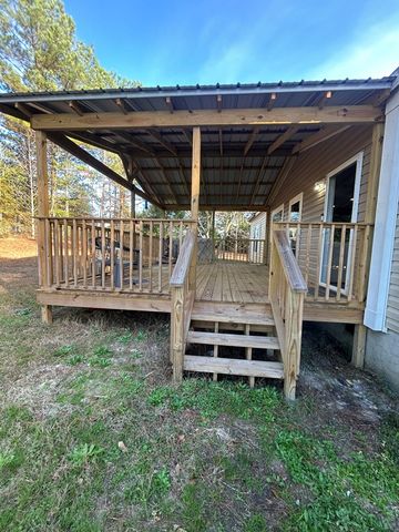 107 Oswichee Road, Fort Mitchell, AL 36856