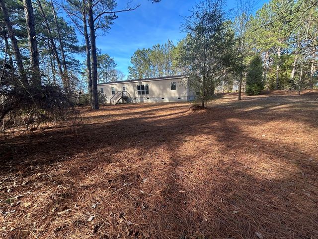 107 Oswichee Road, Fort Mitchell, AL 36856