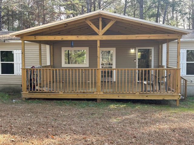 107 Oswichee Road, Fort Mitchell, AL 36856